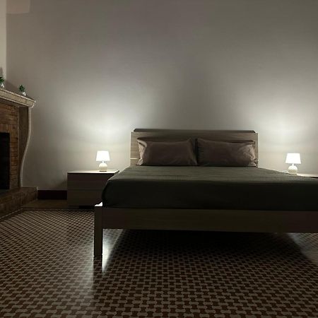 Palazzo Dei Pavoni Appartement Brindisi Buitenkant foto