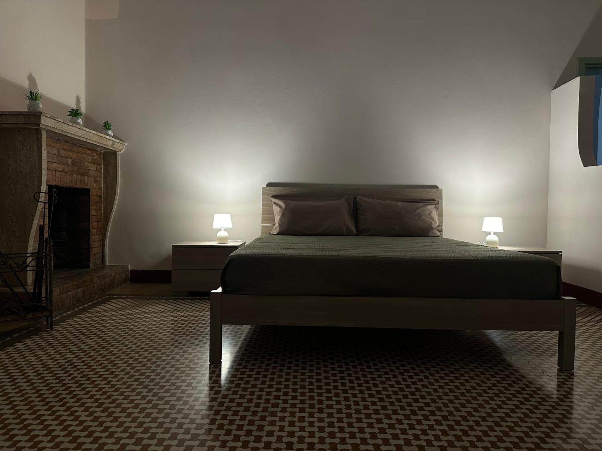 Palazzo Dei Pavoni Appartement Brindisi Buitenkant foto